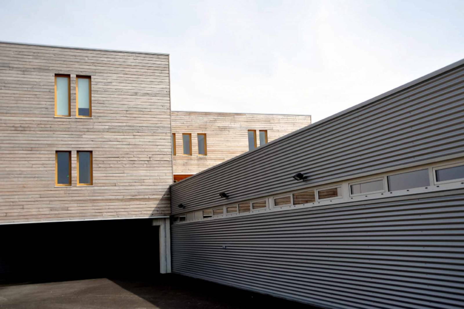 Cirrus Construction construction bâtiment clé en main caserne de pompiers et aménagement à Anglet