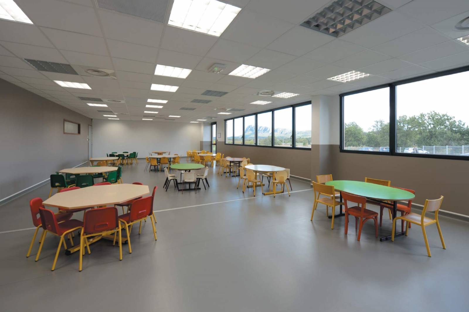 Cirrus Construction réalisation école maternelle à Saint Martin de Londres