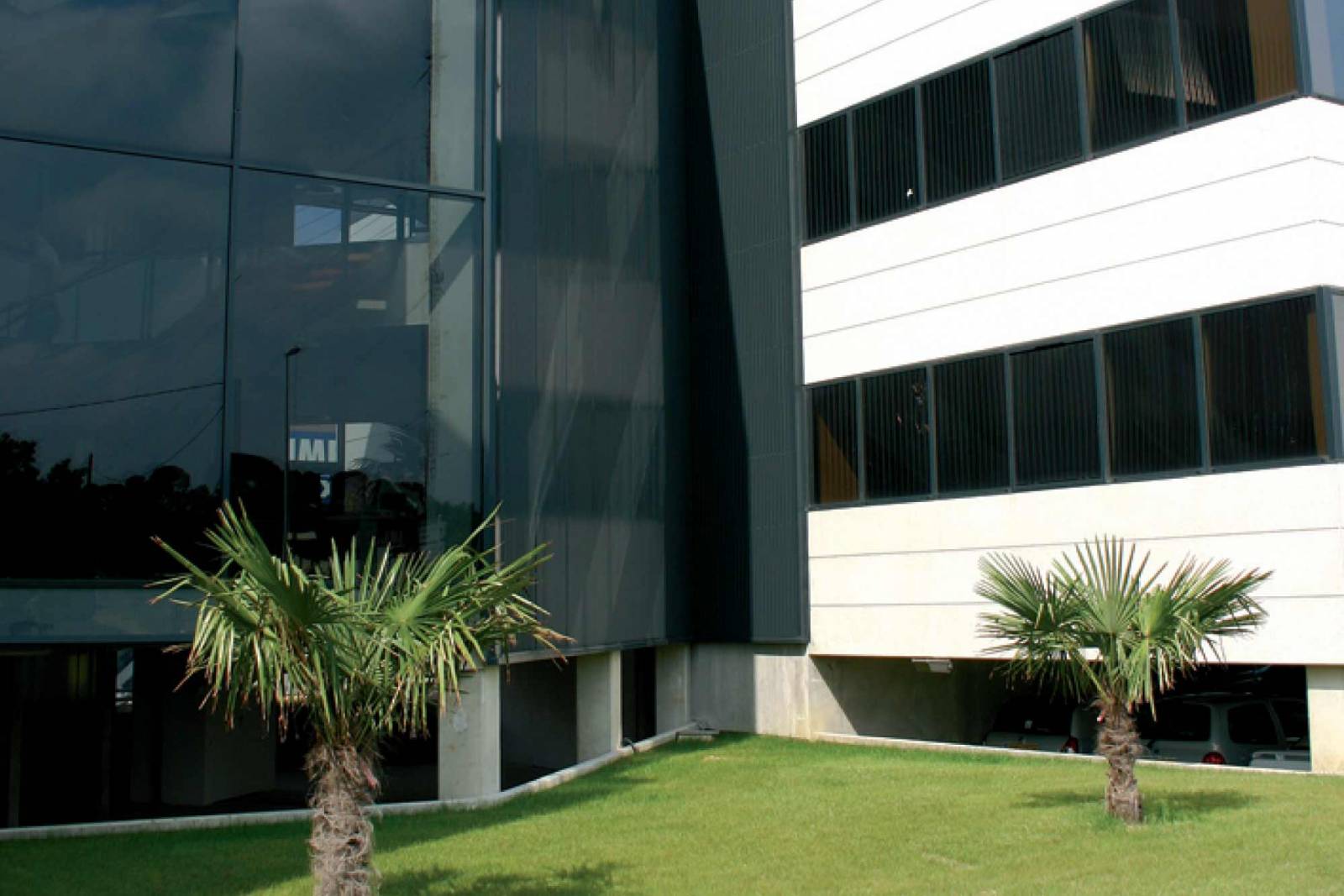 Cirrus Construction bâtiments la Mutuelle des Motards à Montpellier