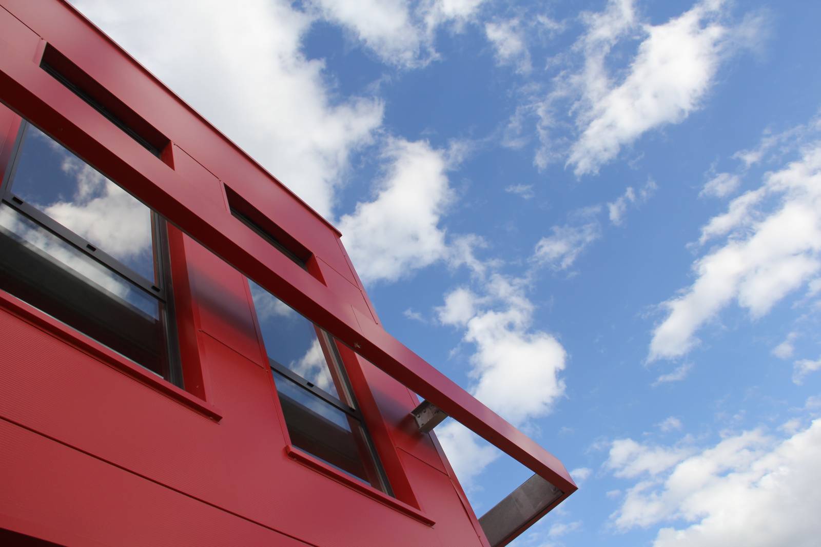 Cirrus Construction Carbon 2.0 Lavérune bâtiment artisanal